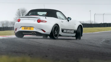 Toyota GR86 v BBR Mazda MX-5