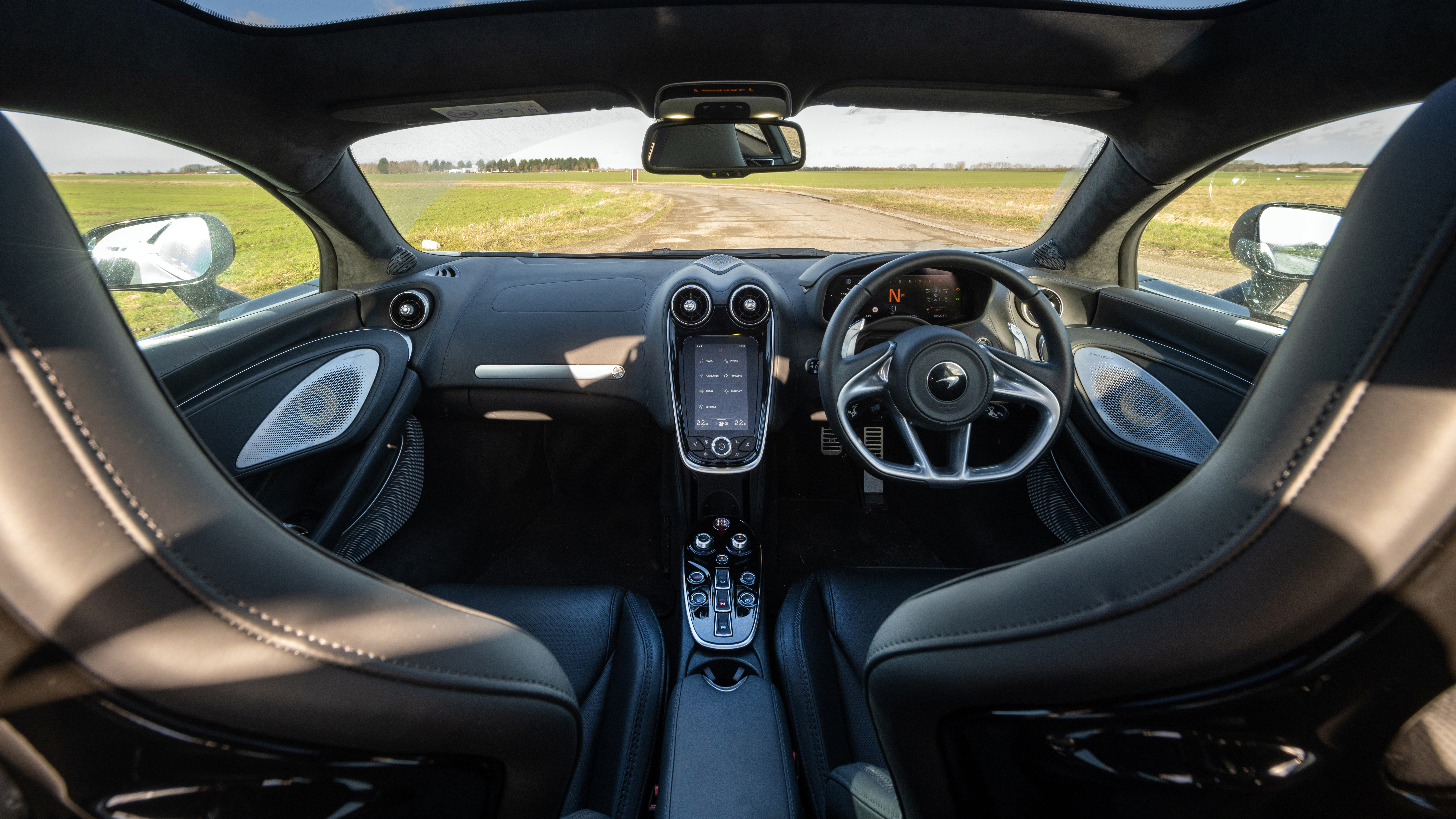 evo Fast Fleet McLaren GT
