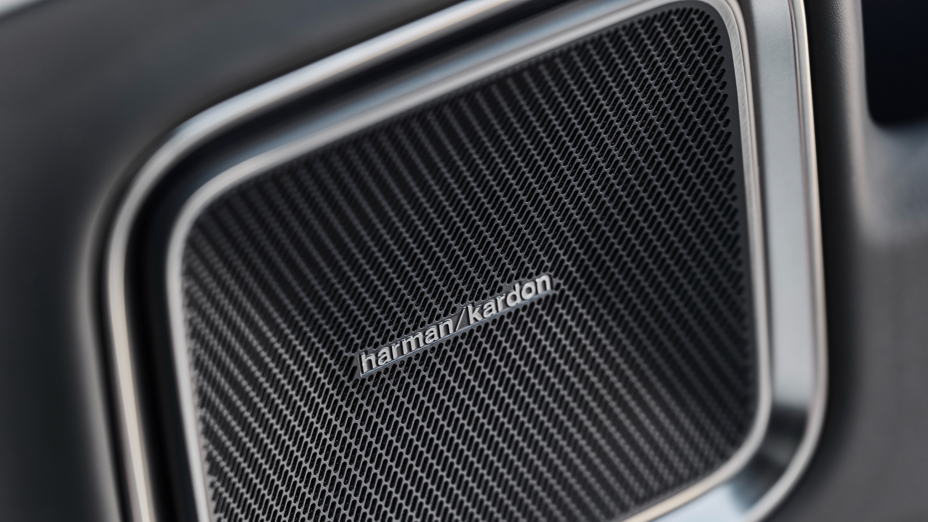 Polestar 4 inside