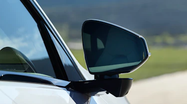 Polestar 4 details