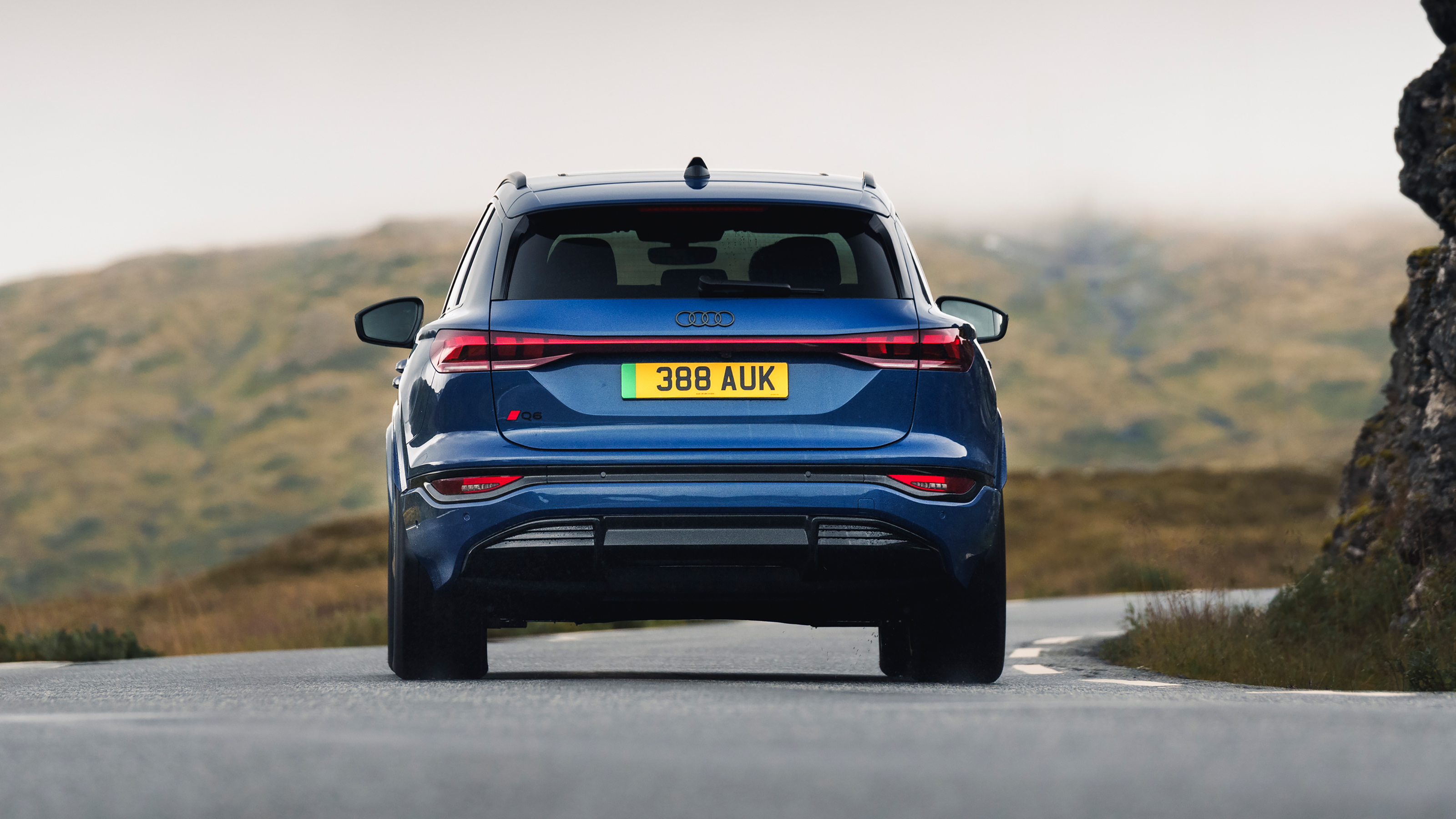 Audi Q6 e-tron – rear
