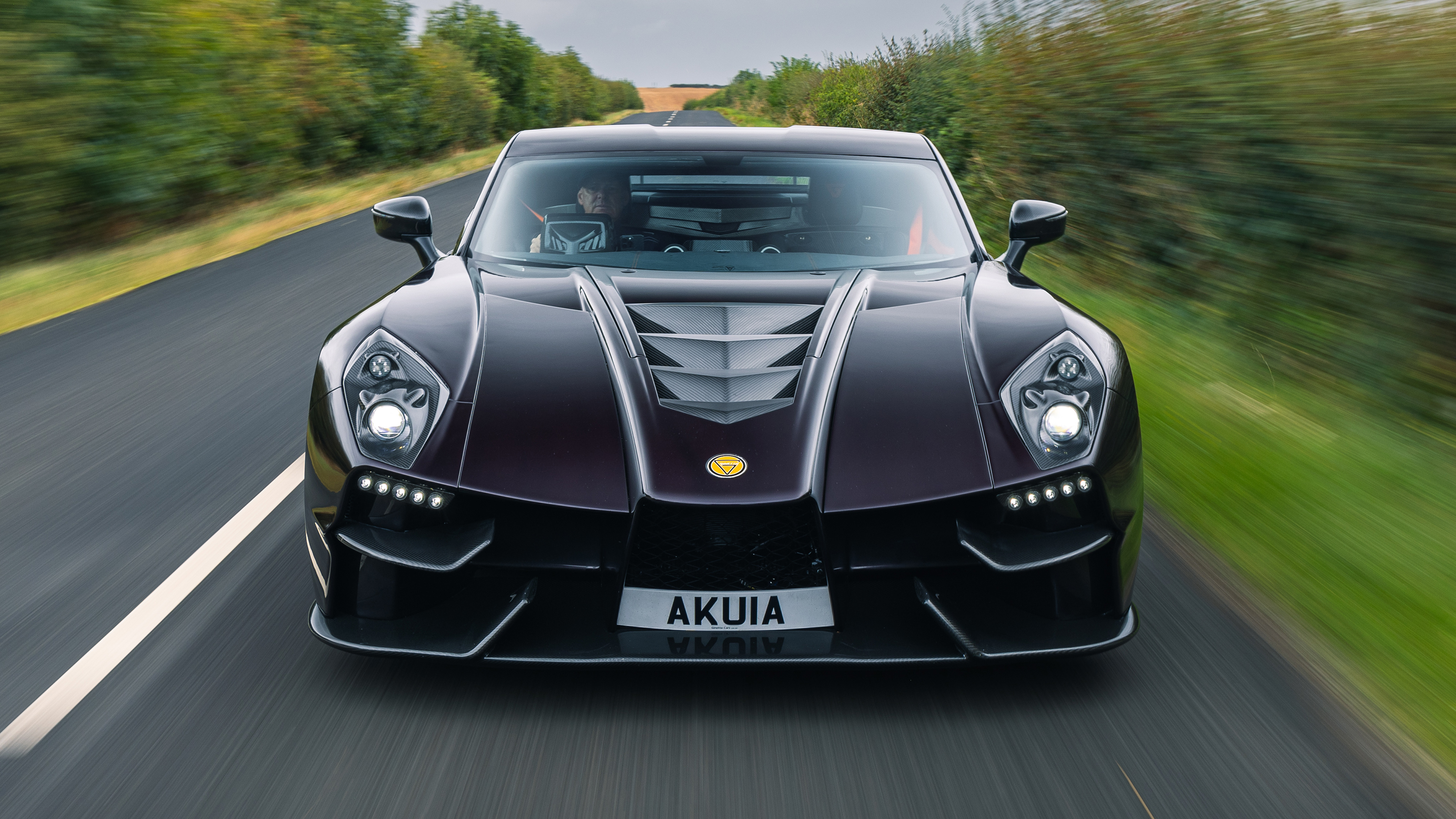 Ginetta Akula – front