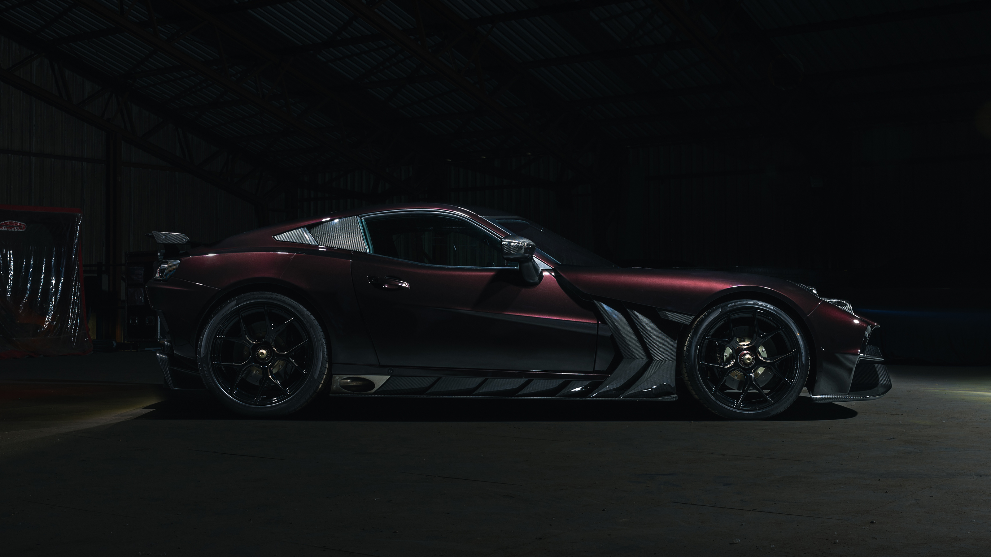 Ginetta Akula – side