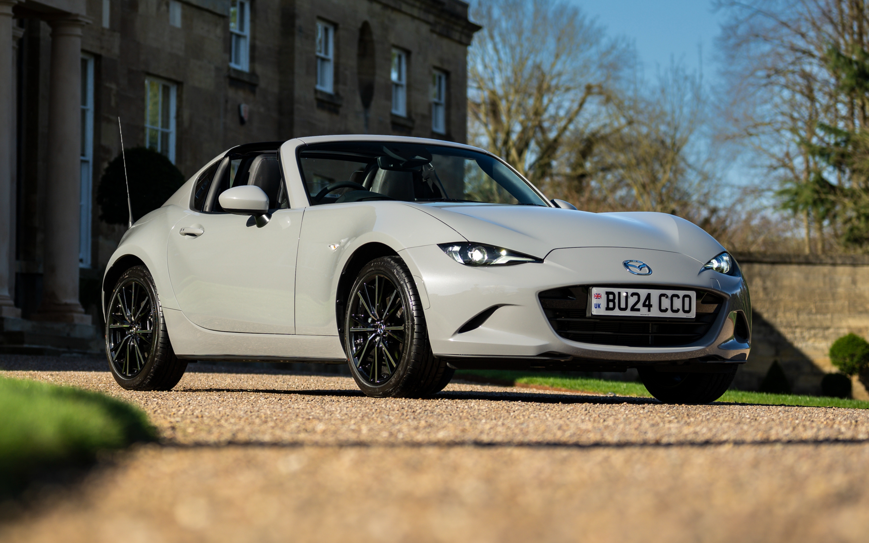 2025 Mazda MX-5 RF static front