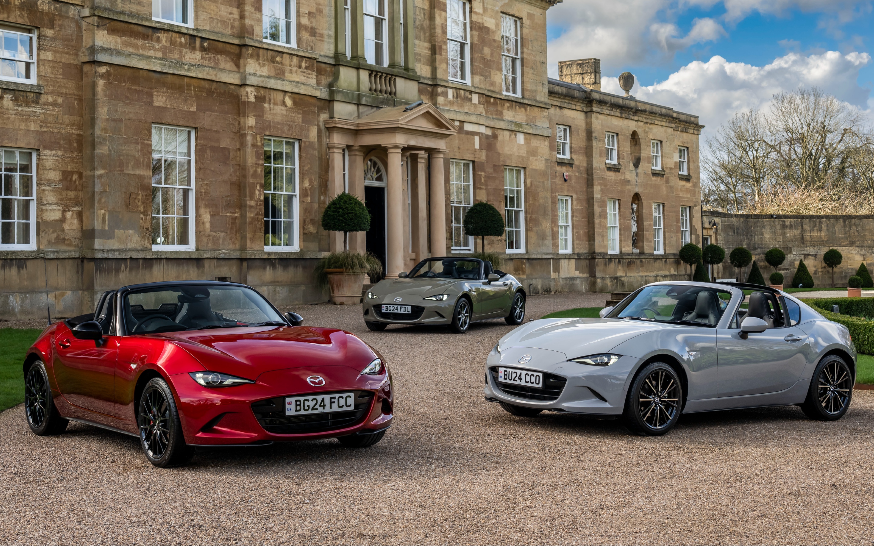 2025 Mazda MX-5 range