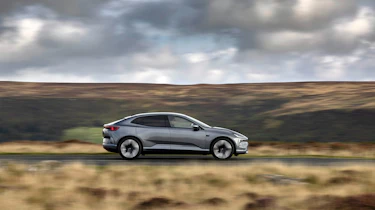 Polestar 4 side