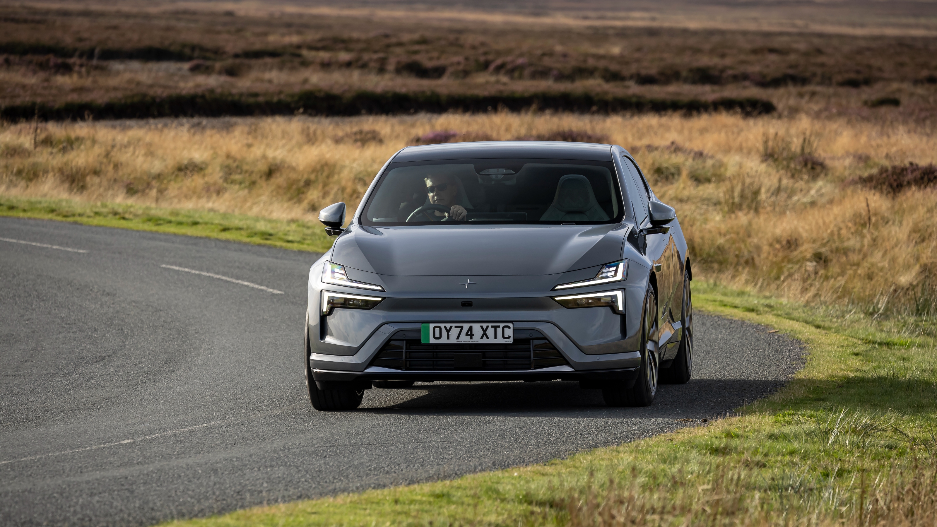 Polestar 4 front