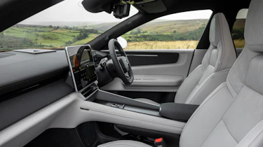 Polestar 4 inside