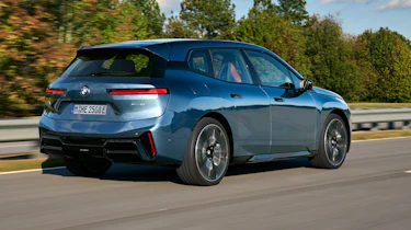 2025 BMW iX