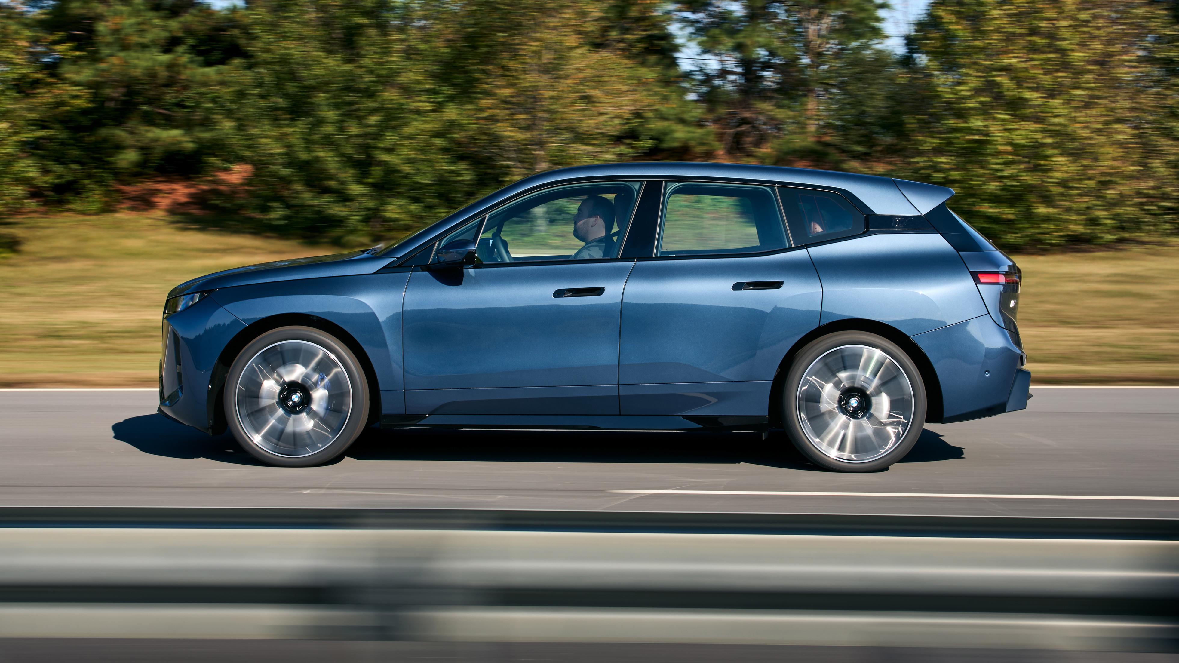 2025 BMW iX