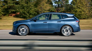 2025 BMW iX