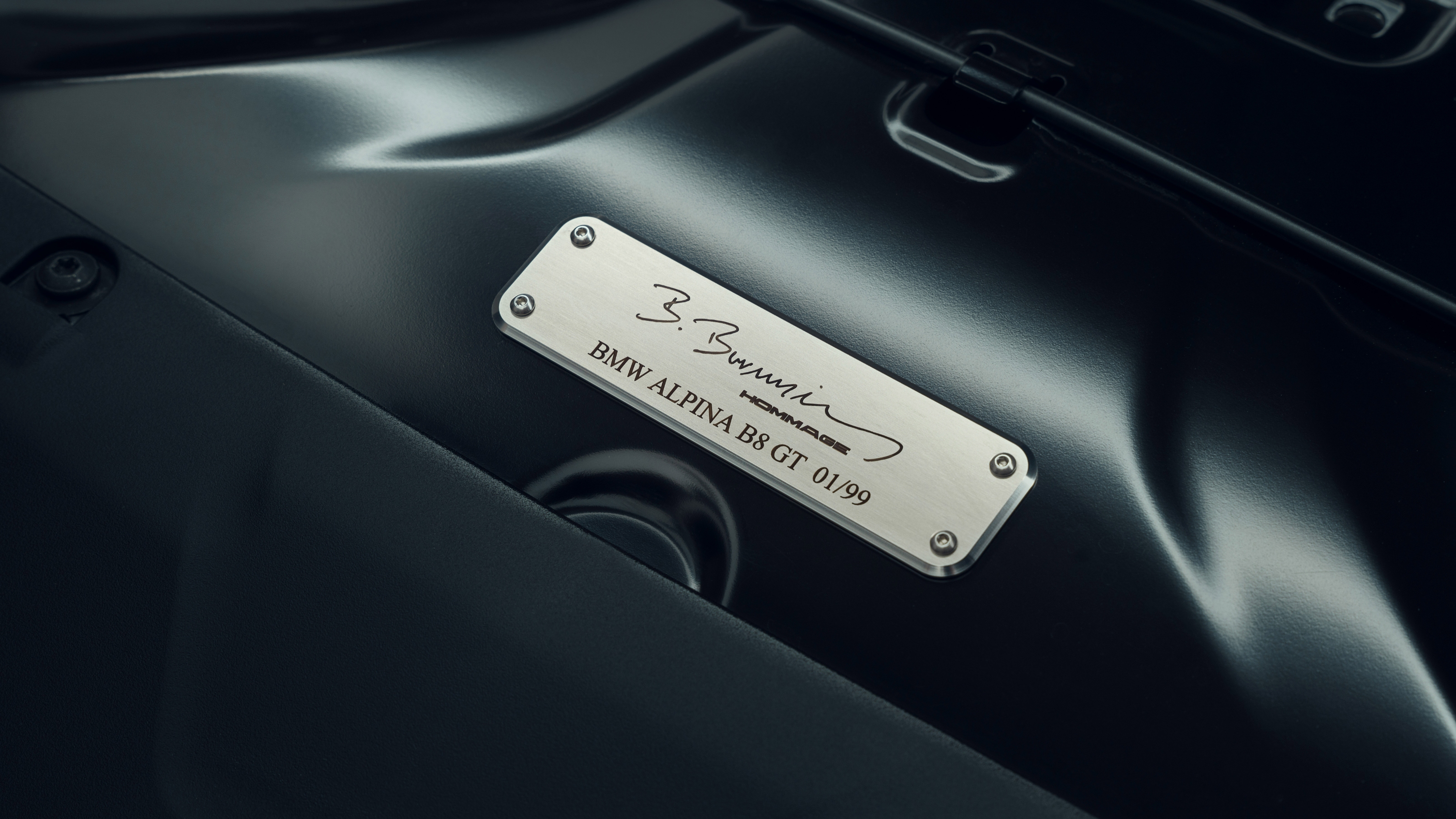 Alpina B8 GT details
