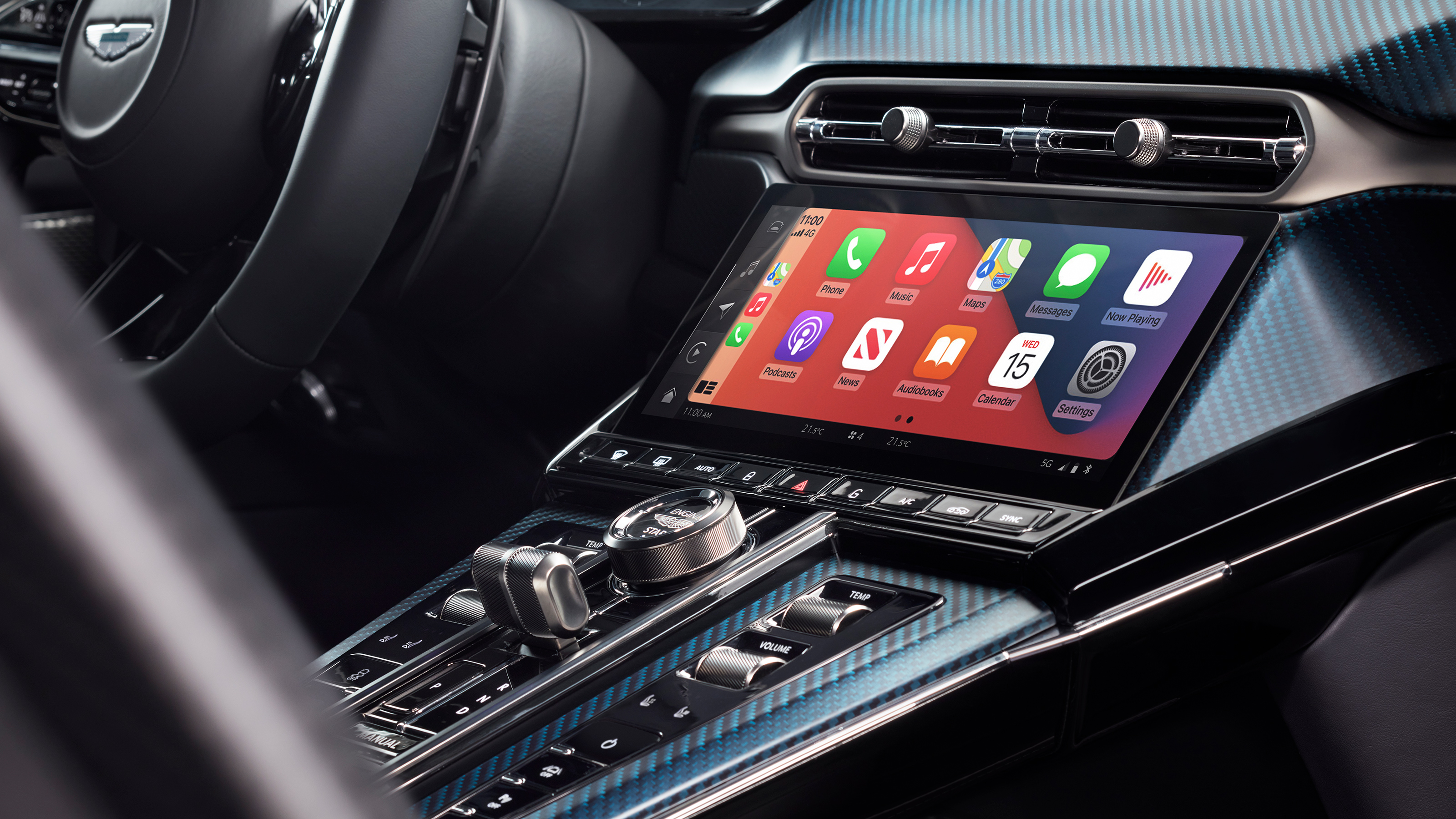 Aston Martin Vantage Roadster – infotainment