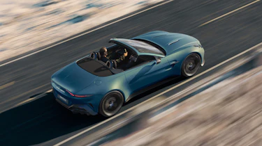 Aston Martin Vantage Roadster – rear