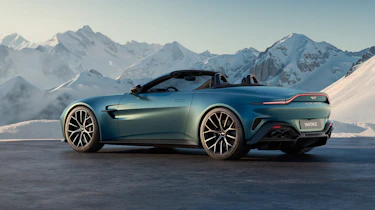 Aston Martin Vantage Roadster – rear