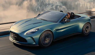 Aston Martin Vantage Roadster – front