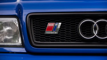 Audi RS2