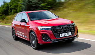 Audi SQ7 – front