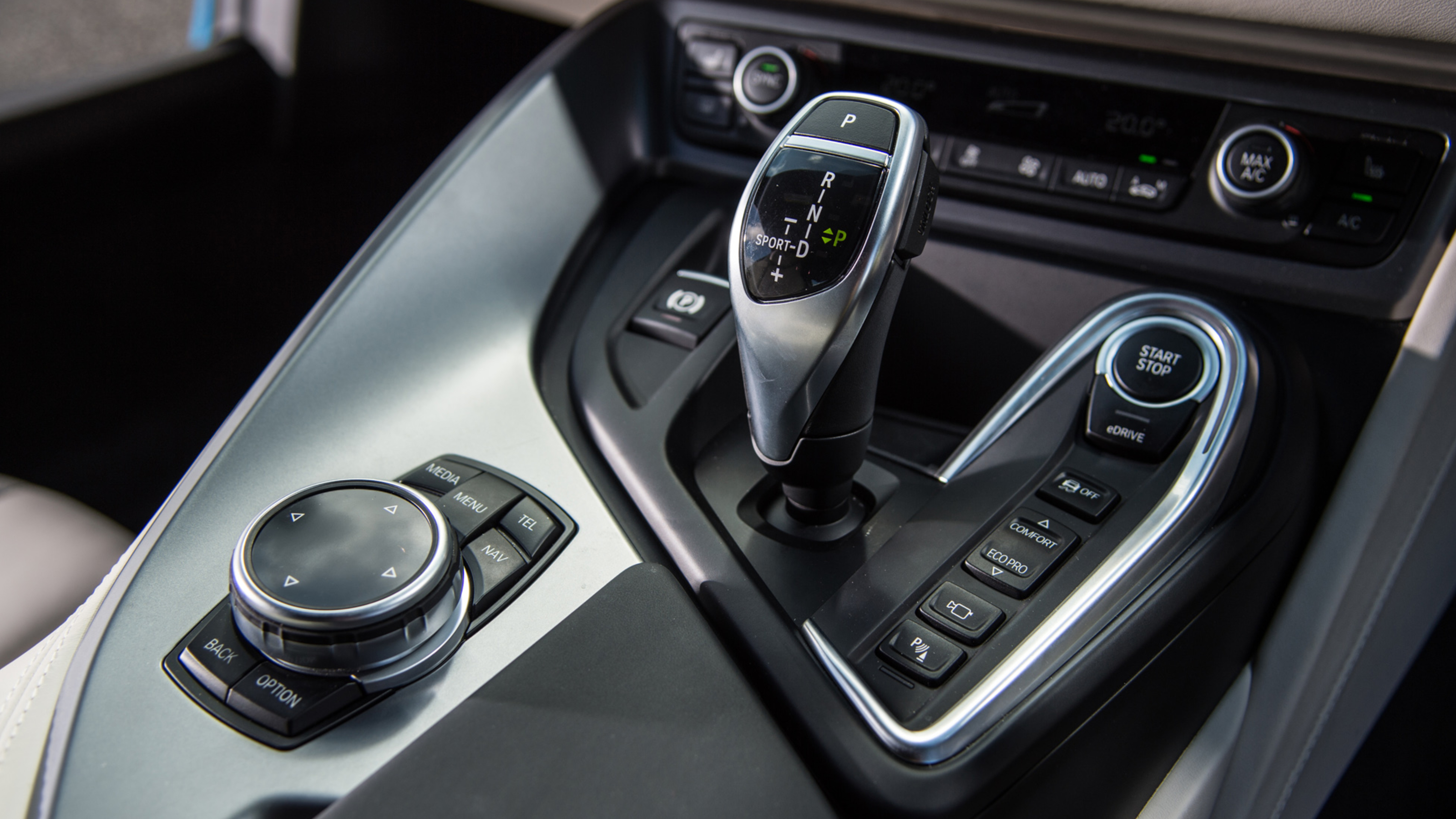 BMW i8 interior