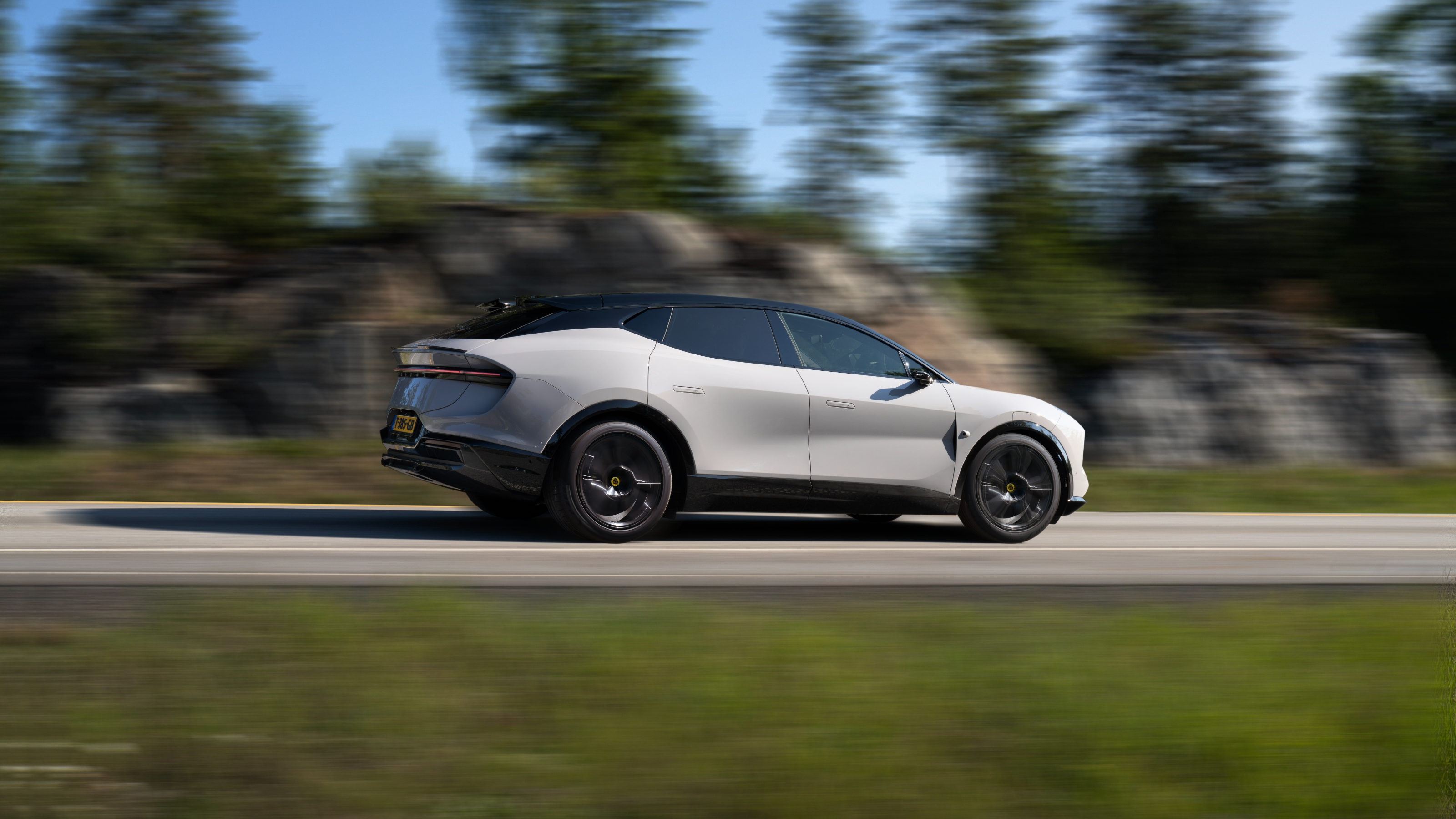 Lotus Eletre rear