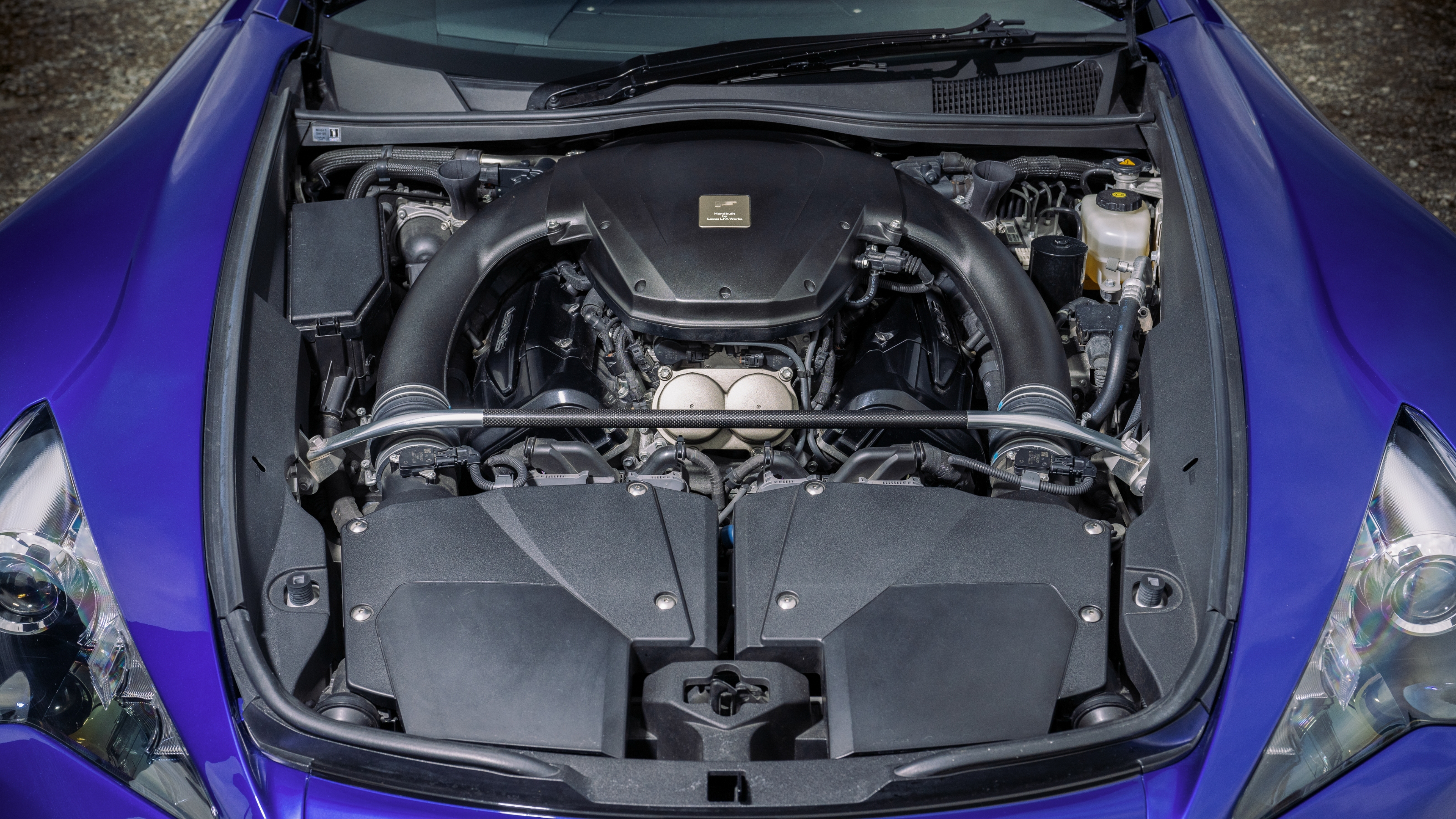 Lexus LFA engine