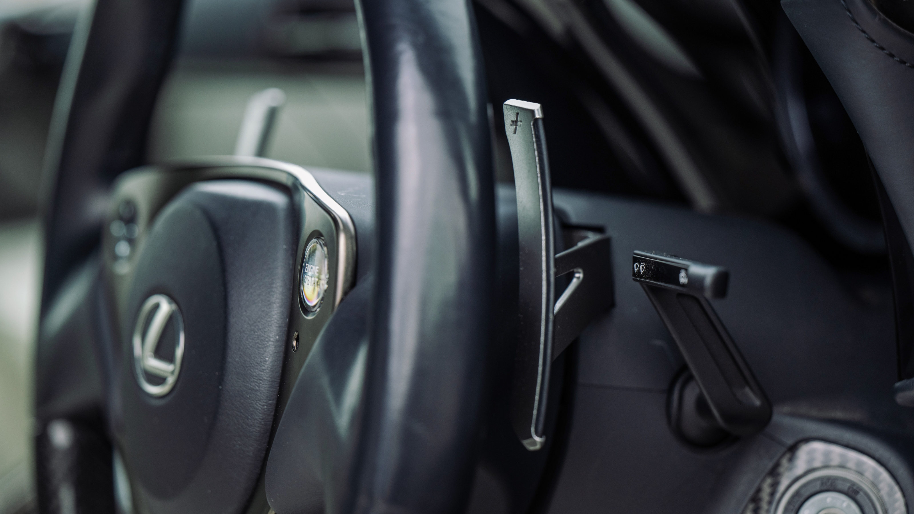Lexus LFA details