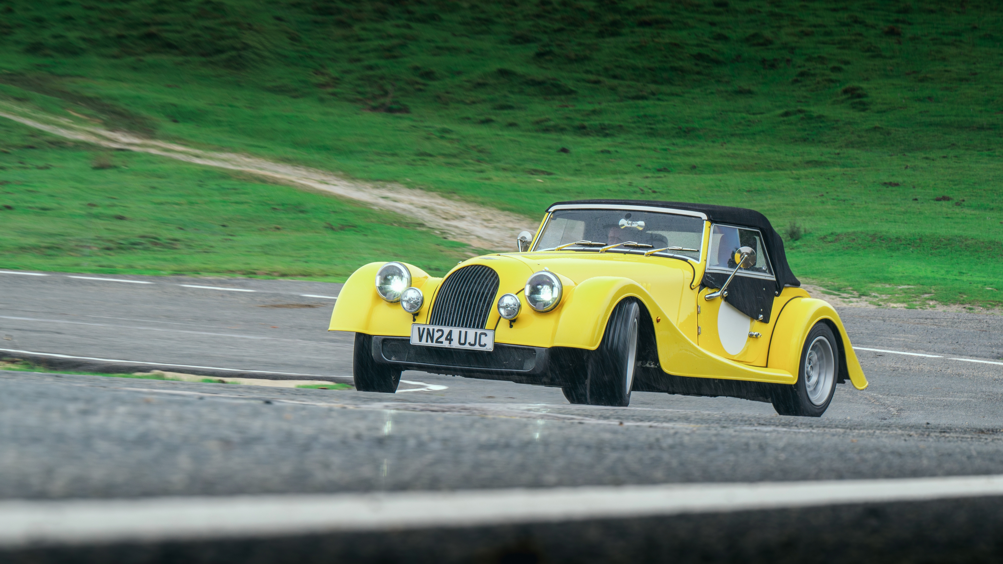 Morgan Plus Four front
