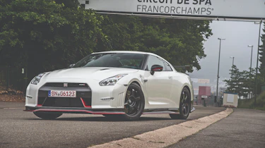 Nissan GT-R Nismo 2015 front