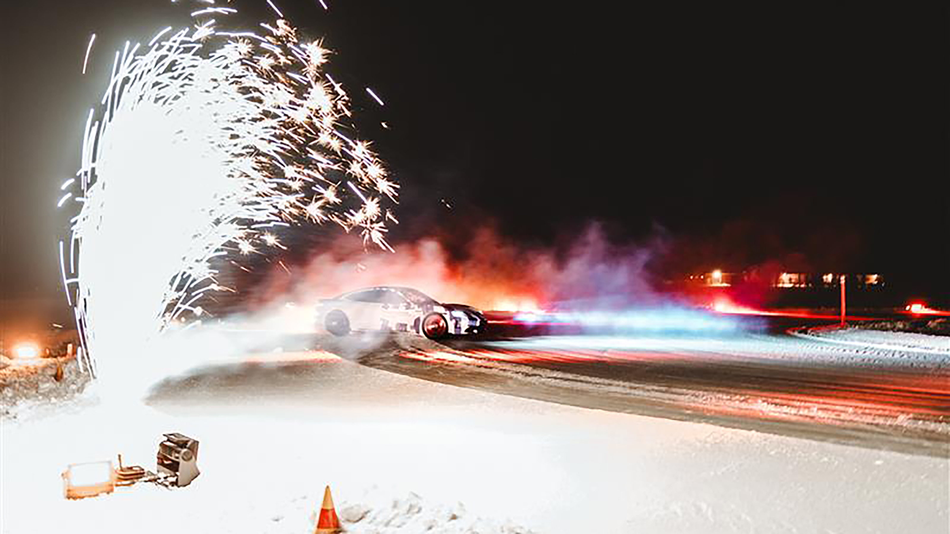 Porsche Taycan ice drifting record 
