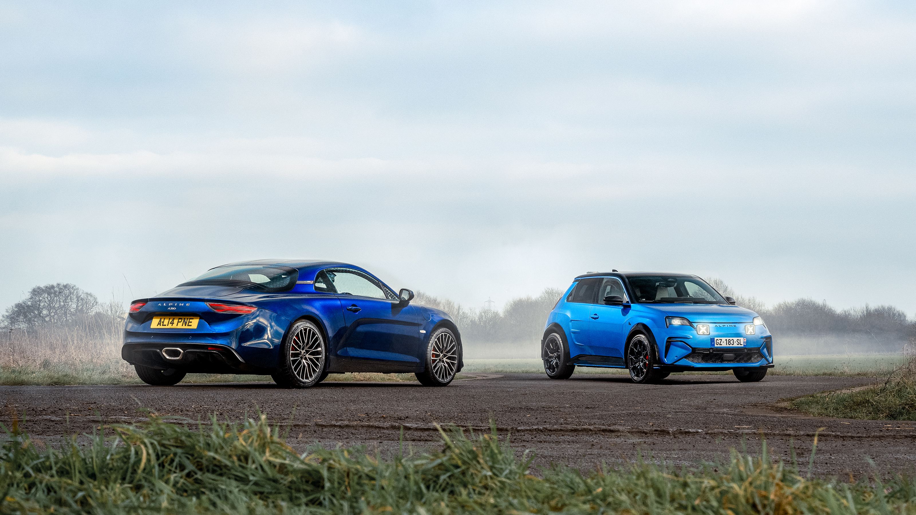 Alpine A290 v Alpine A110 – front