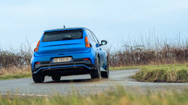 Alpine A290 v Alpine A110 – rear