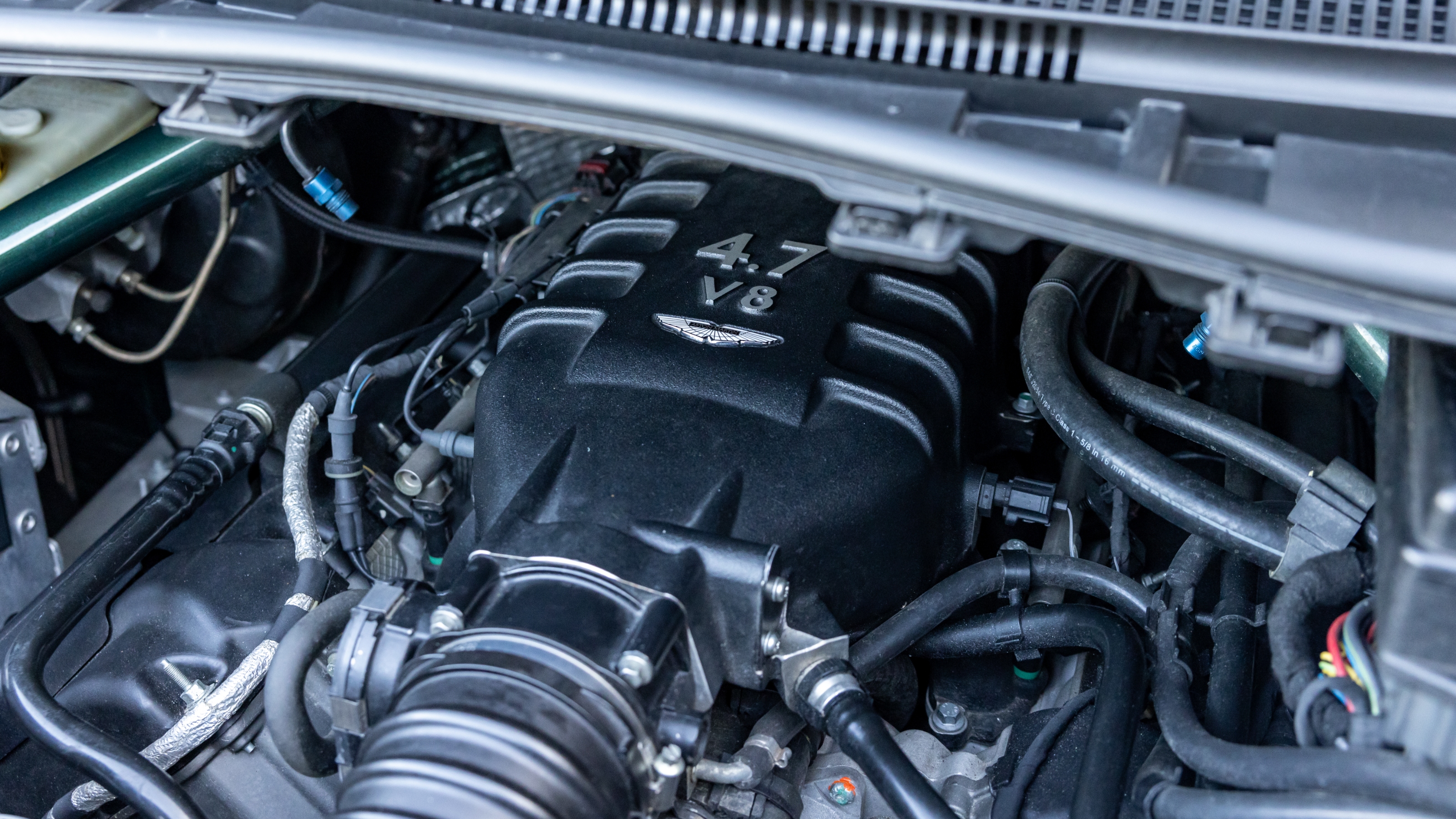 Aston Martin V8 Cygnet