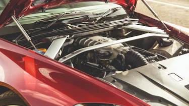 Aston Martin V8 Vantage engine