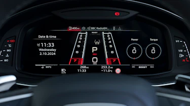 Audi RS Q8 – dial pack
