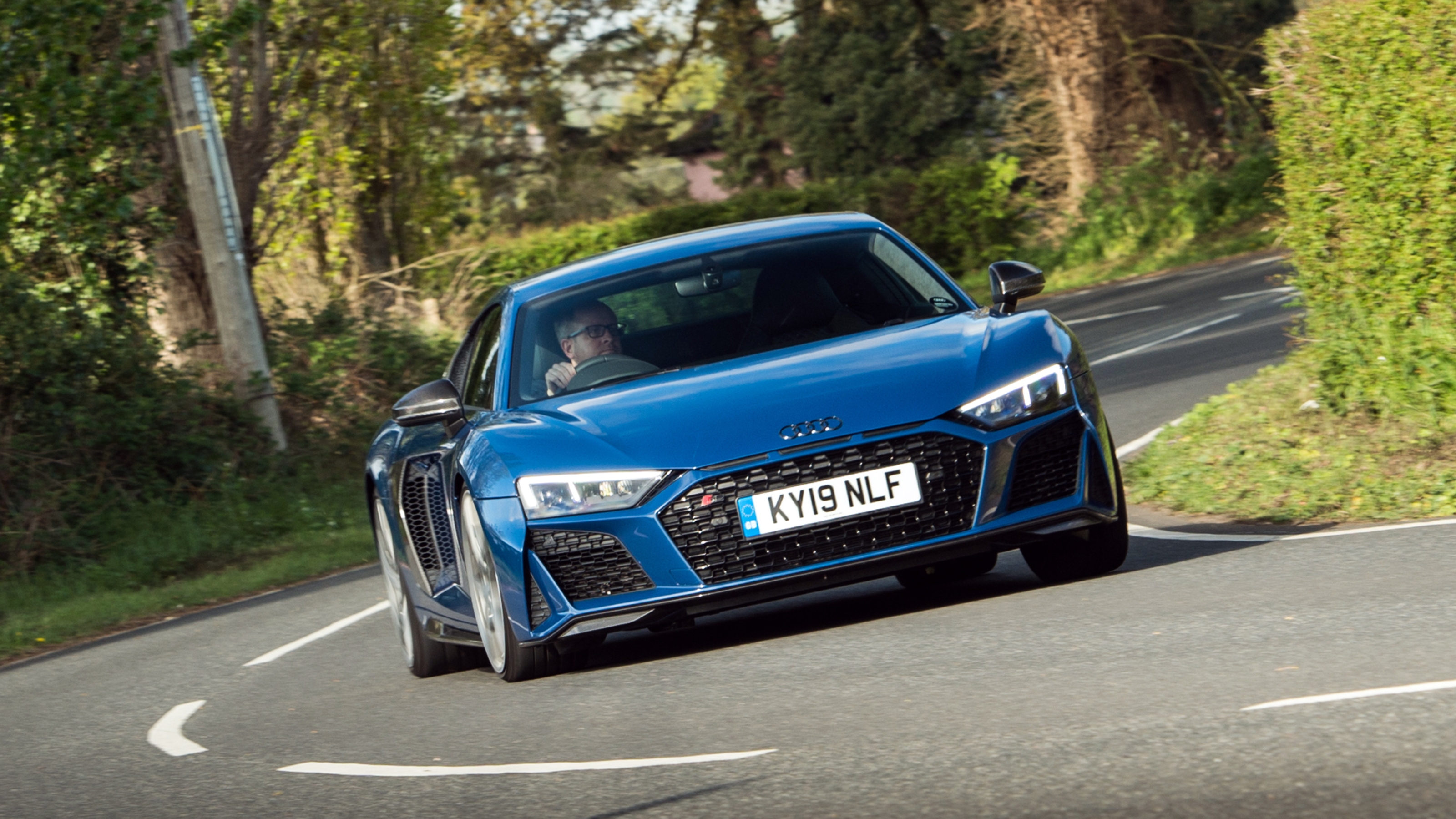 Audi R8 front