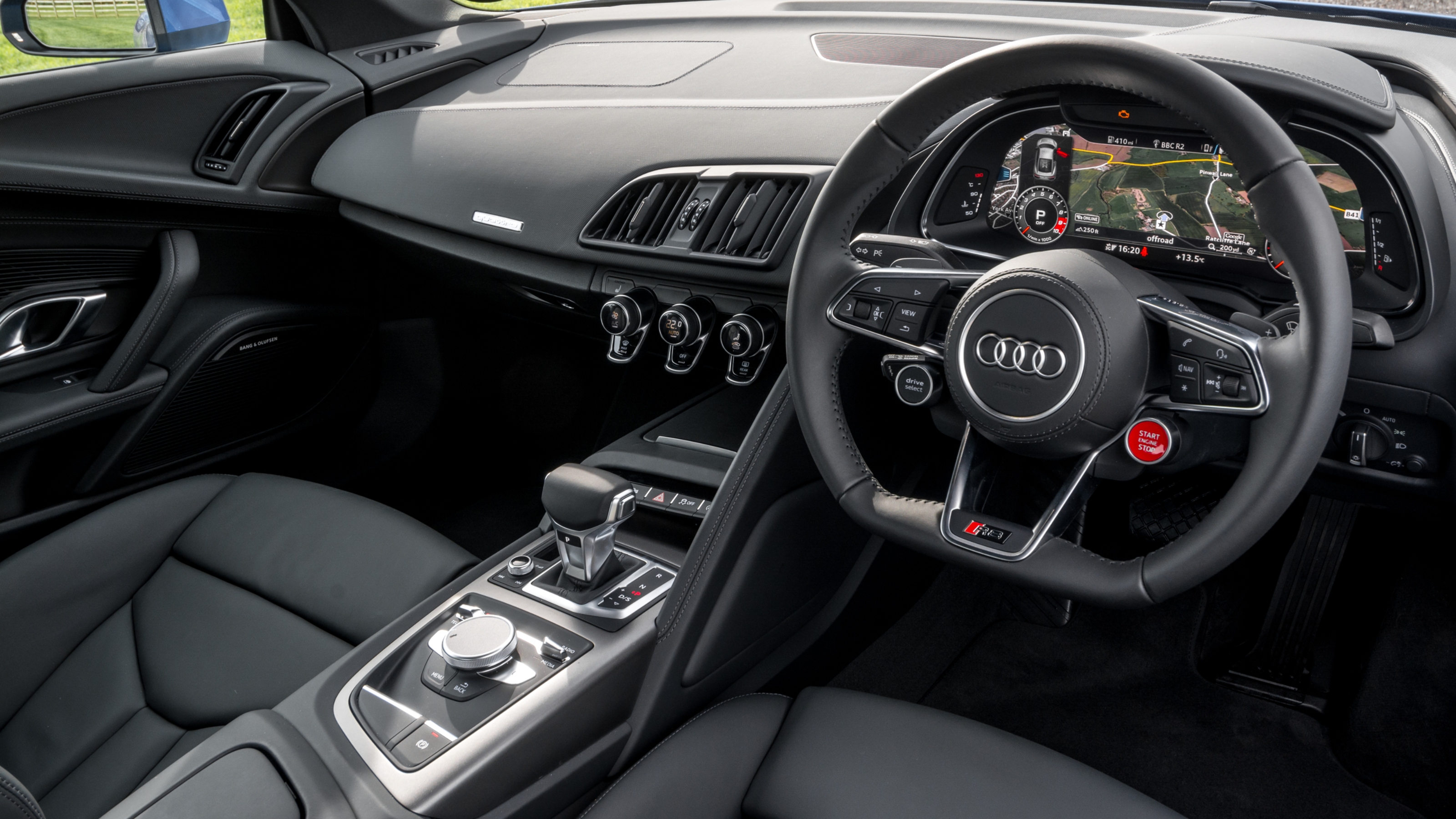 Audi R8 interior