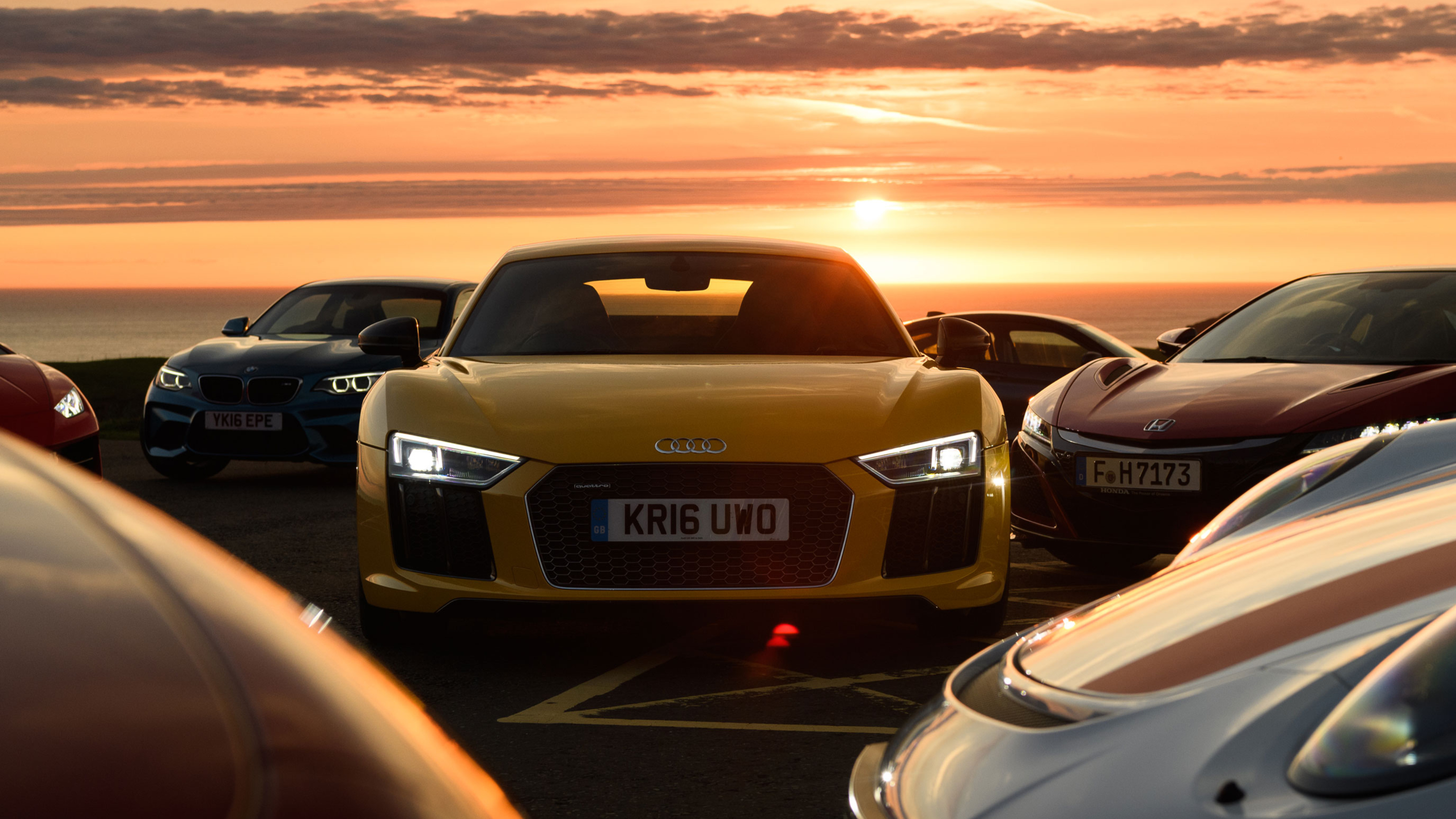 Audi R8 front