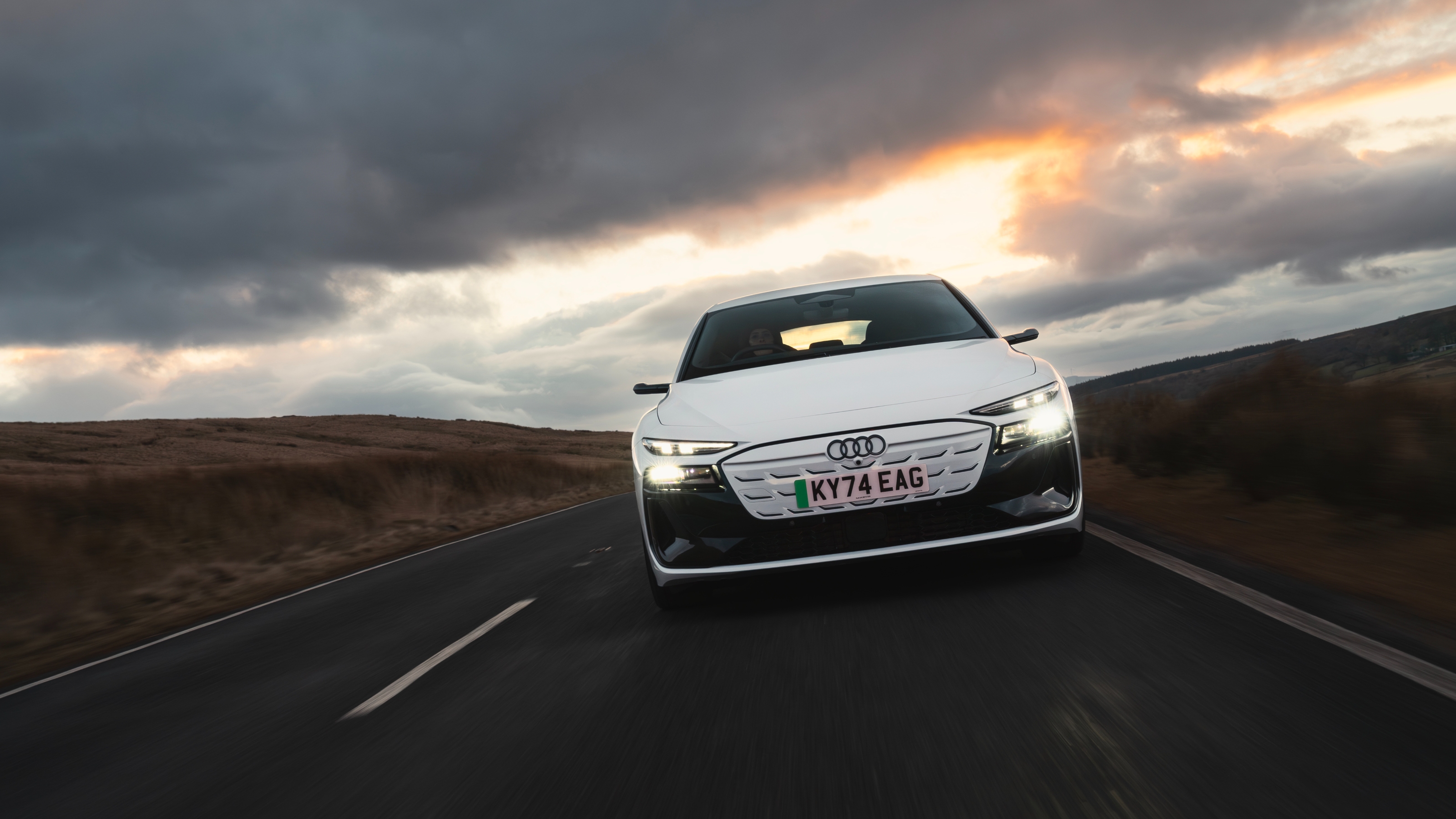 Audi S6 e-tron front