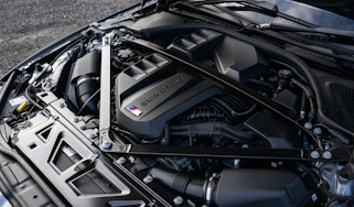 BMW M4 – engine