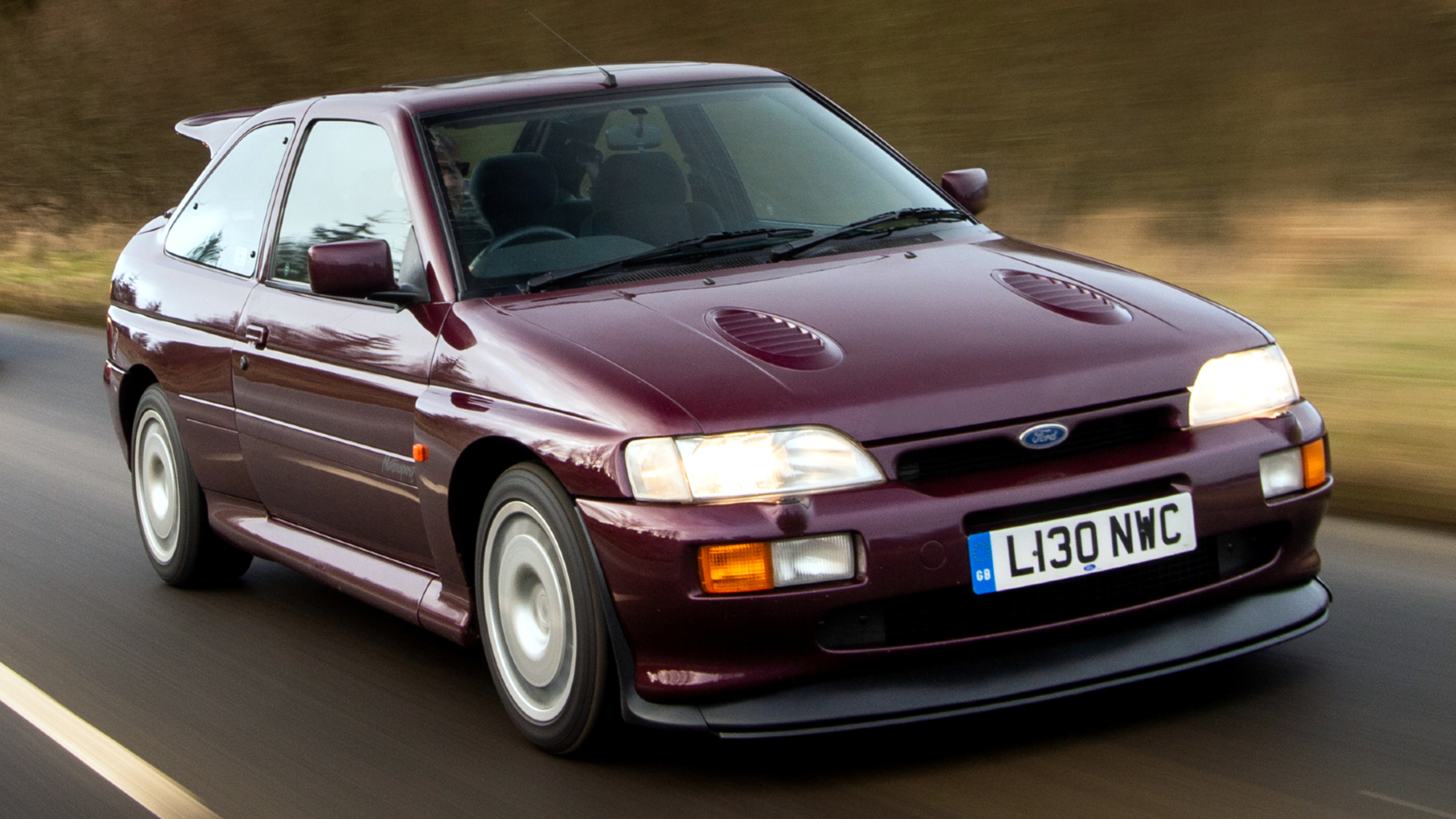 Ford Escort RS Cosworth front