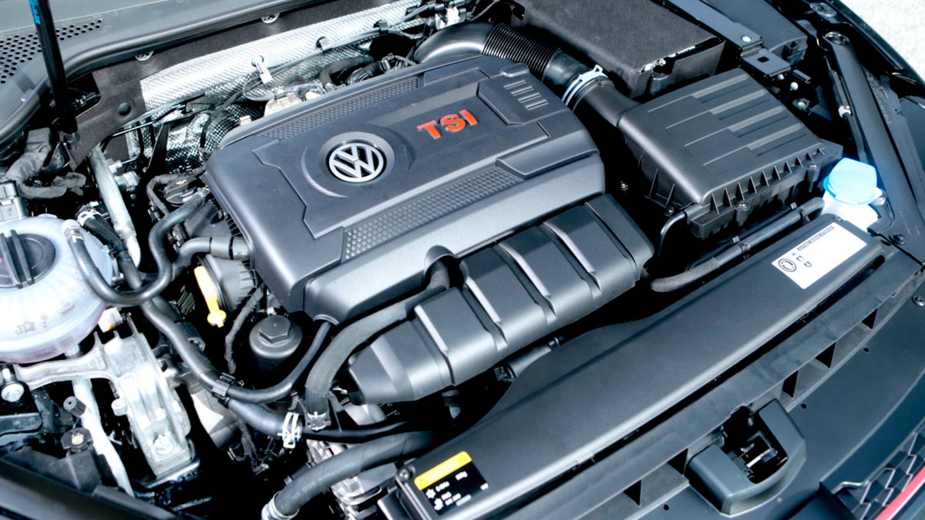 VW Golf GTI Mk7 engine