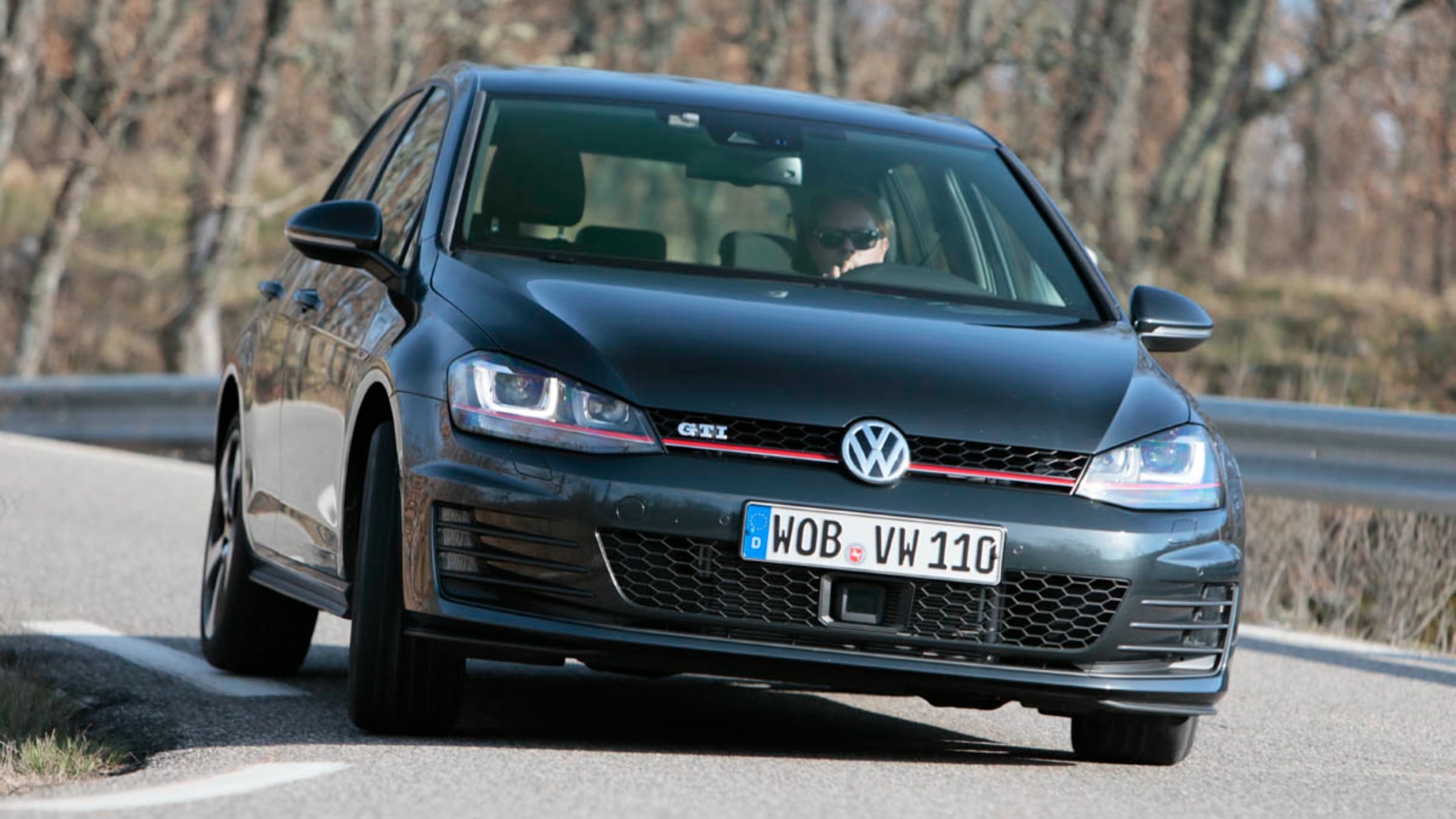 VW Golf GTI Mk7 front