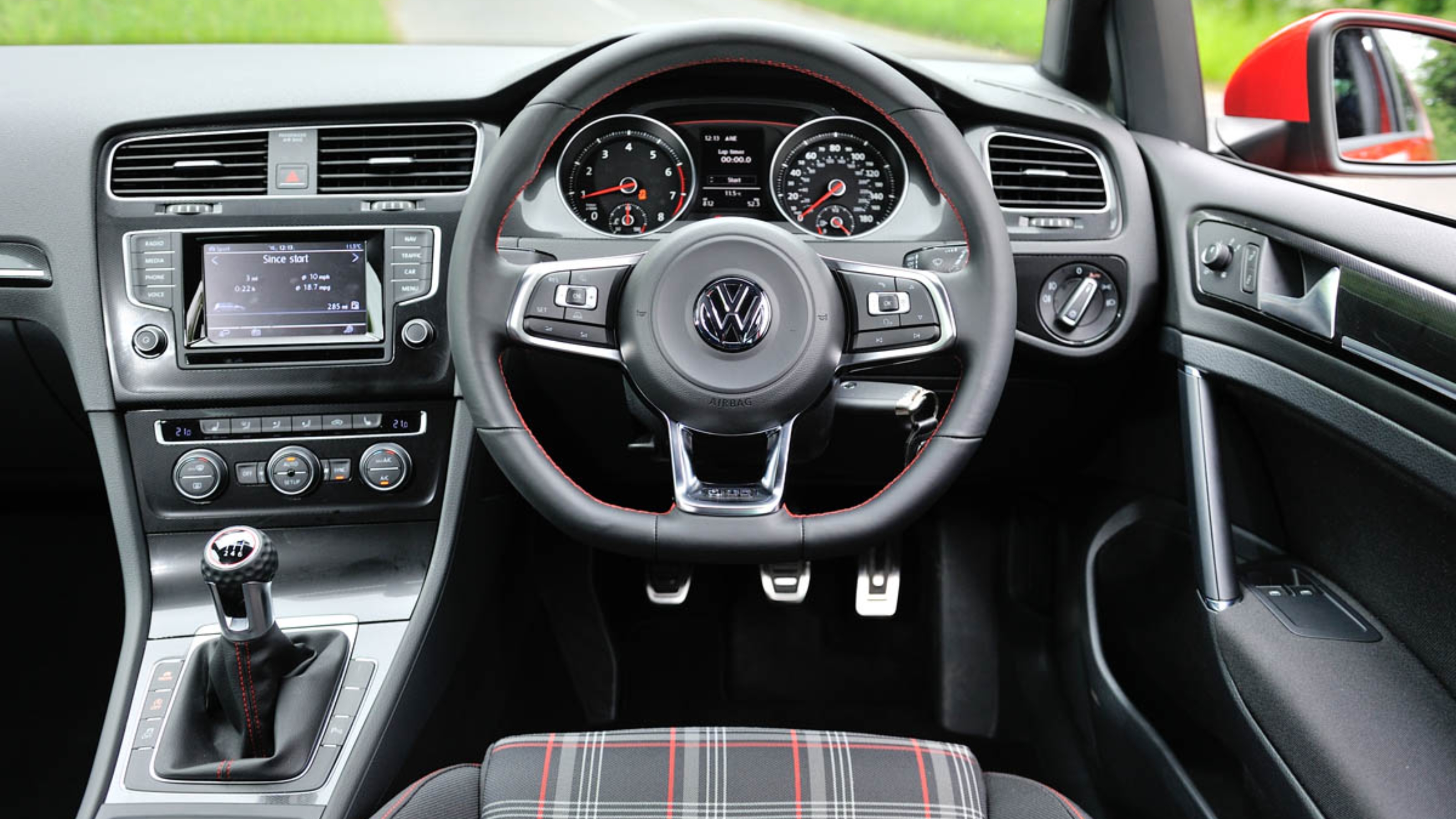 VW Golf GTI Mk7 interior