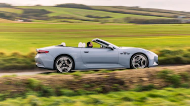 Maserati GranCabrio Folgore side
