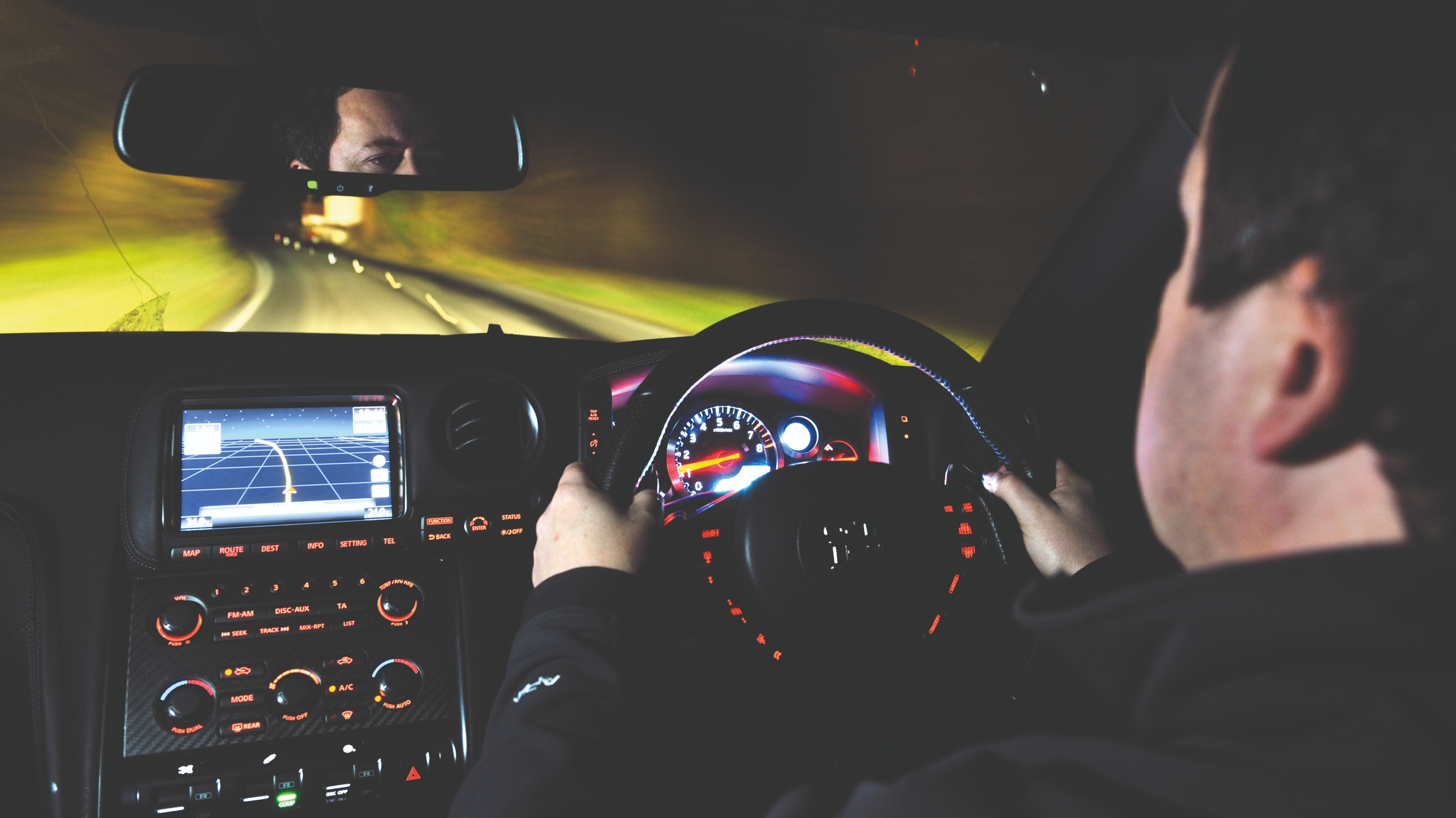 Nissan GT-R interior