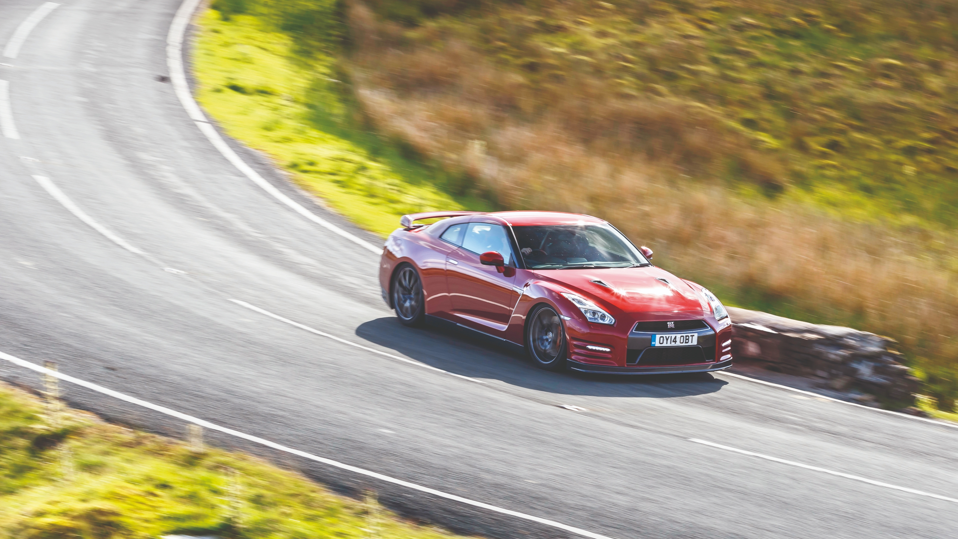 Nissan GT-R front