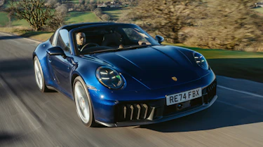 Porsche 911 Targa 4 GTS – front