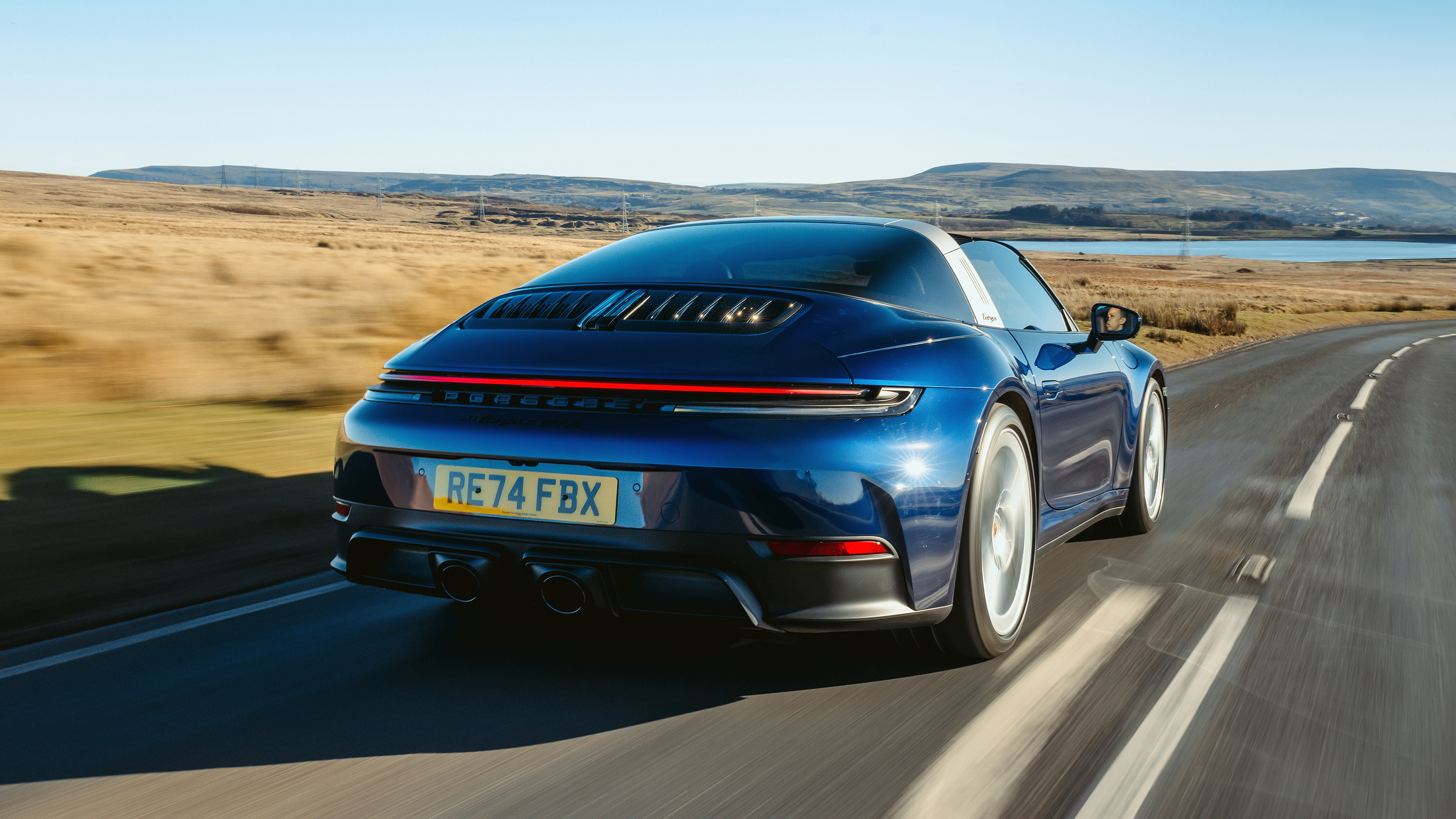 Porsche 911 Targa 4 GTS – rear
