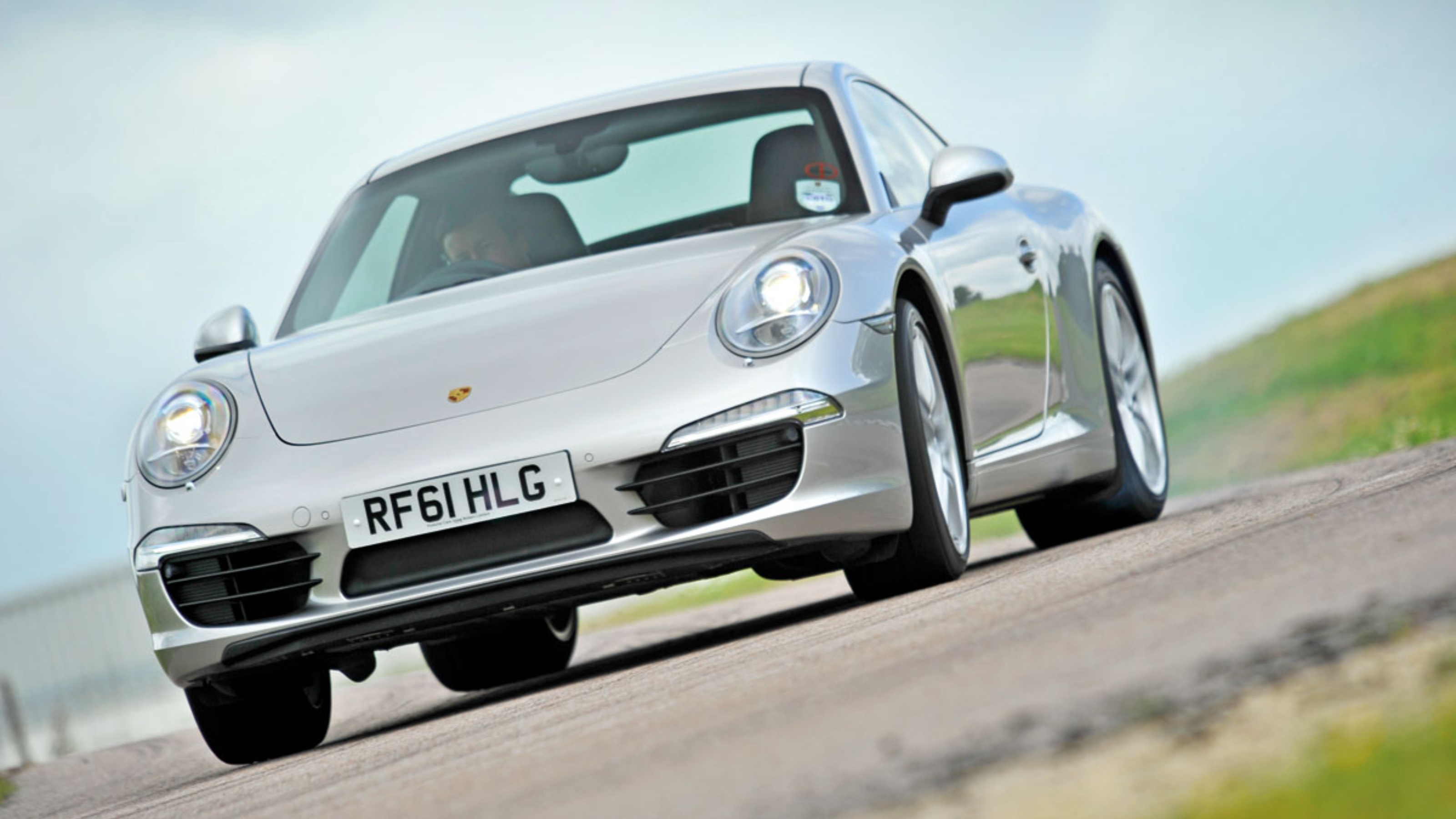 Porsche 991 Carrera front