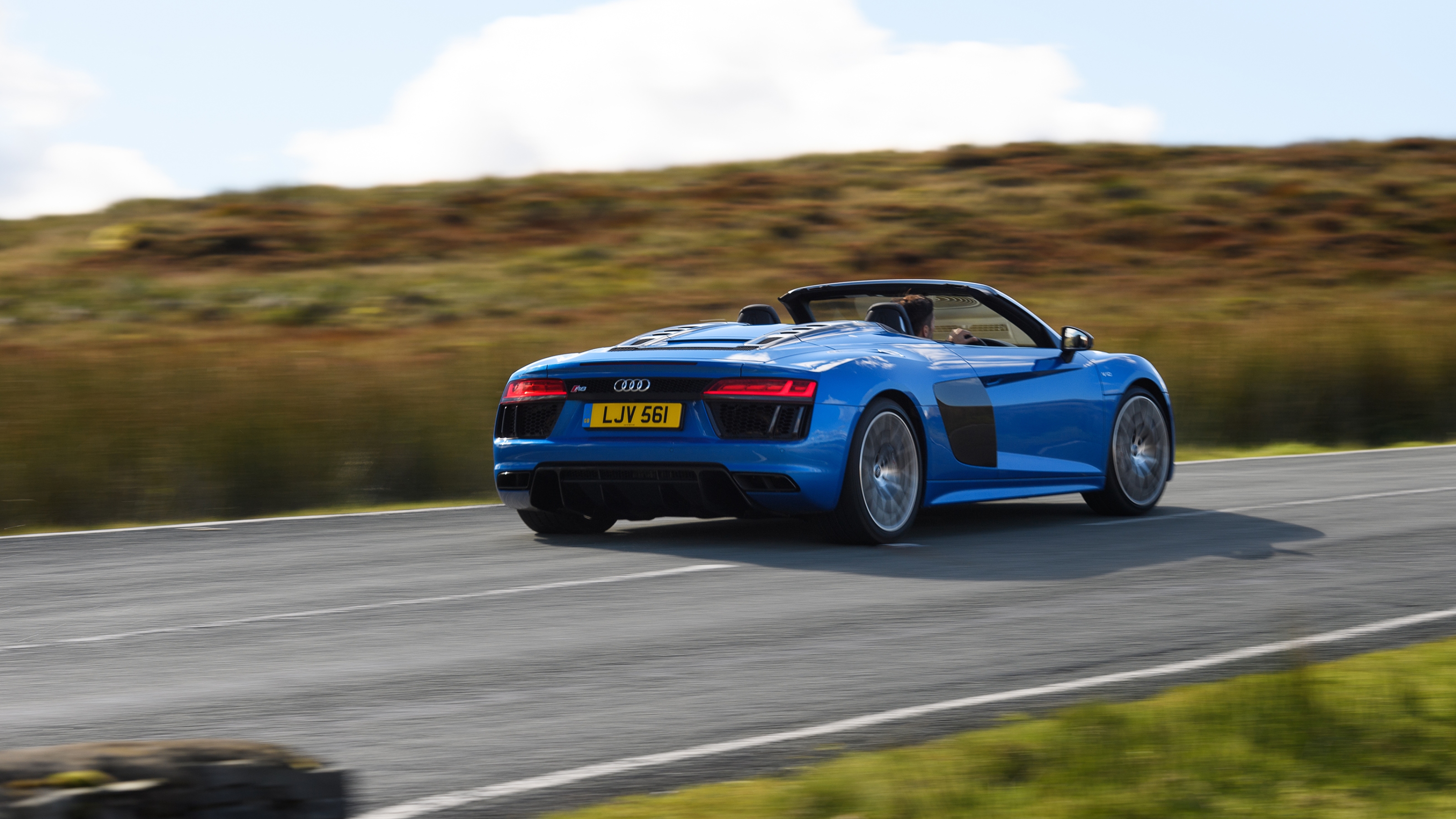 Audi R8 Spyder rear